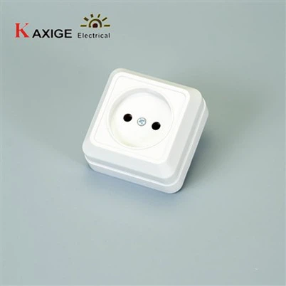 What is the frequency range of a musical doorbell chime?